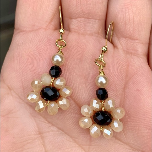 ❤️5/$15 Black and Beige Crystal Beaded Flowers Handcrafted Gold Dangle Earrings - Picture 2 of 5